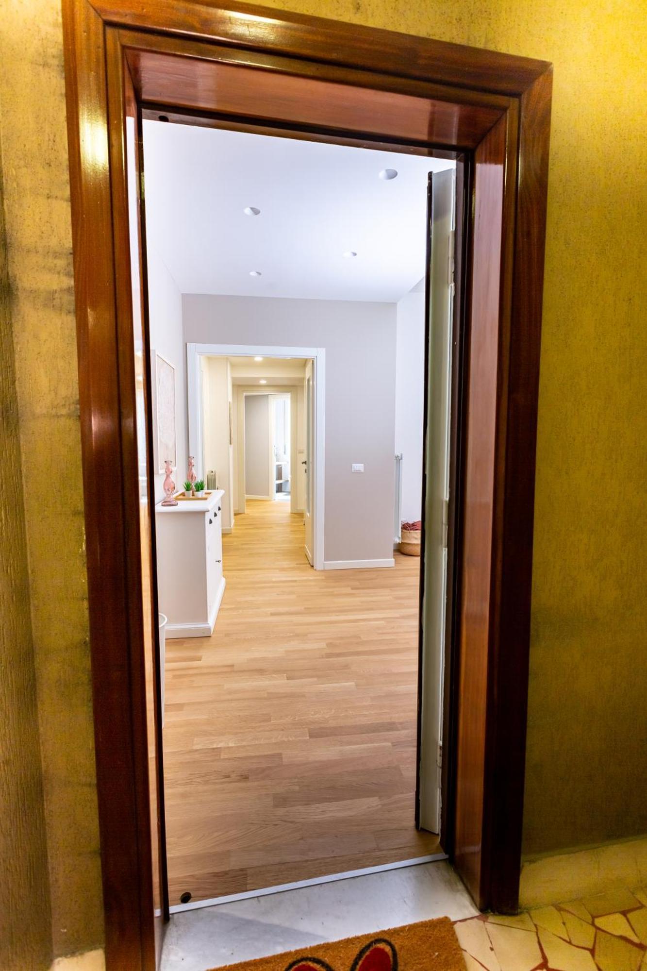 Noh Collection 3Bdr Apartment- Trastevere Area โรม ภายนอก รูปภาพ